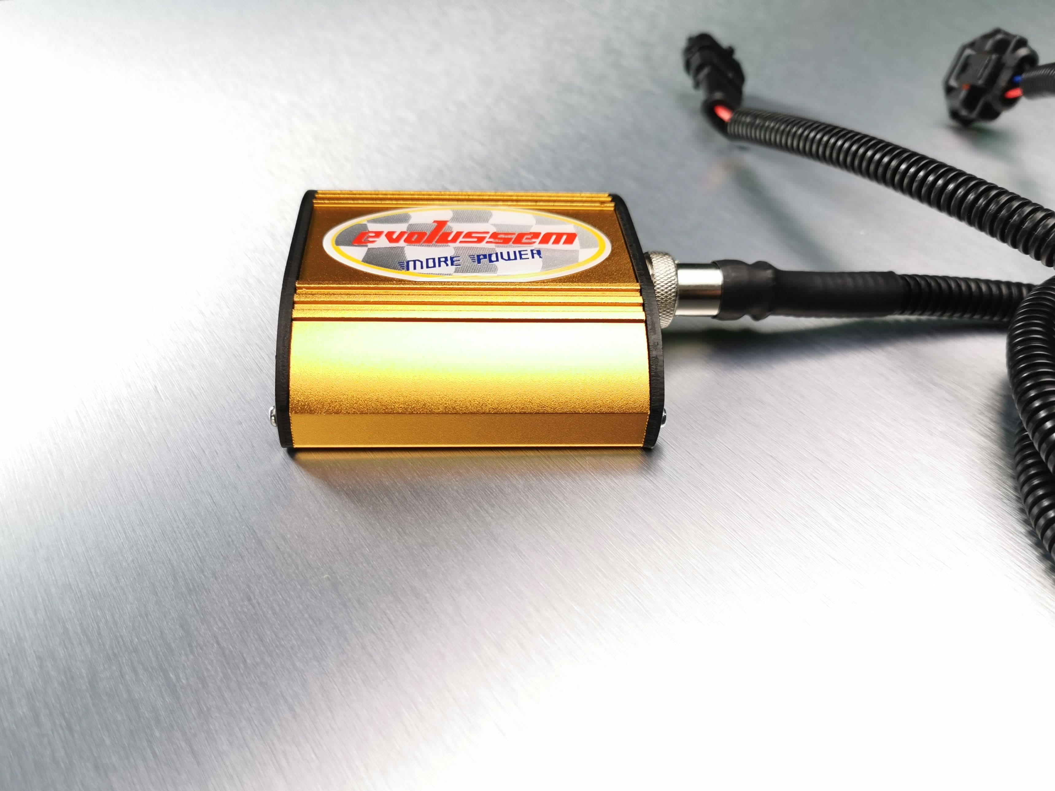 Centralina adicional Evolussem Booster 1 Gold Plus Mercedes Classe GLK 200 CDI 136 Cv ganho de +36 Cv e +65 Nm